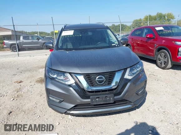 ✅ 2018 Nissan Rogue SL • VIN: JN8AT2MV9JW317176 • Лот: 43222743. Опубликован ранее на IAAI с пробегом 84 318 миль. Бесплатный доступ к архиву аукционных продаж из США и подробный отчёт об истории автомобиля на DreamBid. Изображение 13.