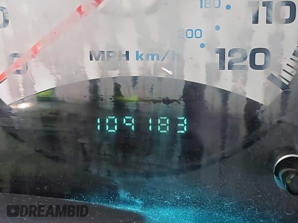 ✅ 2002 Jeep Liberty Sport • VIN: 1J4GL48K52W128974 • Lot: 42967520. Listed on IAAI with 109,183 mi. Free auction sales archive from the USA and detailed vehicle history report at DreamBid. Image 7.