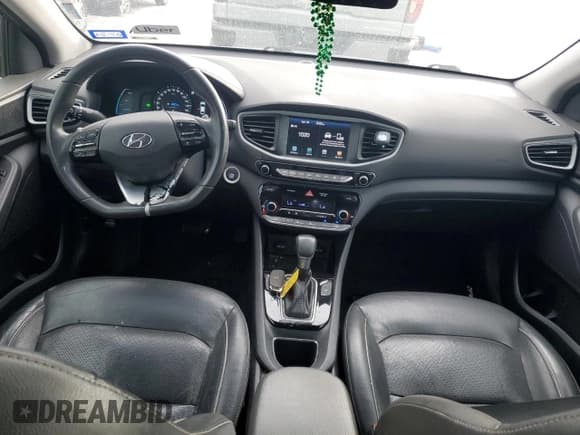 ✅ 2019 Hyundai Ioniq Limited • VIN: KMHC85LC2KU117806 • Lot: 53646615. Wystawiony na Copart z przebiegiem 175 944 mil. Bezpłatny archiwum sprzedaży aukcyjnych z USA i szczegółowy raport historii pojazdu na DreamBid. Zdjęcie 8.
