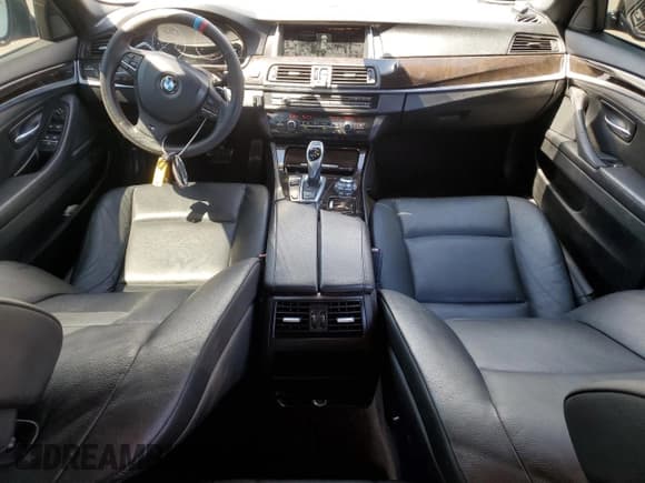 ✅ 2013 BMW 5 Series 535i • VIN: WBAFR7C58DC819484 • Lot: 71285275. Wystawiony na Copart z przebiegiem 91 693 mil. Bezpłatny archiwum sprzedaży aukcyjnych z USA i szczegółowy raport historii pojazdu na DreamBid. Zdjęcie 8.