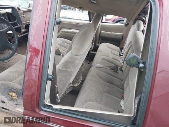 ✅ 1997 Chevrolet Silverado 1500 • VIN: 1GCEK19R4VE255266 • Лот: 43695240. Опубликован ранее на IAAI с пробегом 194 331 миль. Бесплатный доступ к архиву аукционных продаж из США и подробный отчёт об истории автомобиля на DreamBid. Изображение 8.