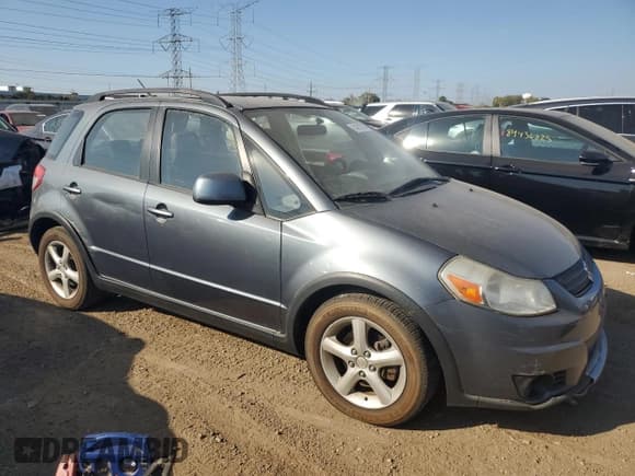✅ 2009 Suzuki SX4 AWD • VIN: JS2YB413896204106 • Лот: 84282055. Опубликован ранее на Copart с пробегом 94 264 миль. Бесплатный доступ к архиву аукционных продаж из США и подробный отчёт об истории автомобиля на DreamBid. Изображение 4.
