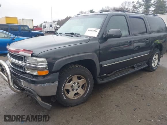 ✅ 2004 Chevrolet Suburban LT • VIN: 1GNFK16T84J170724 • Лот: 41968221. Опубликован ранее на IAAI с пробегом 286 281 миль. Бесплатный доступ к архиву аукционных продаж из США и подробный отчёт об истории автомобиля на DreamBid. Изображение 2.