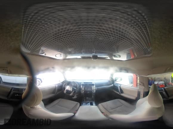 ✅ 2015 Toyota 4Runner SR5 • VIN: JTEZU5JR6F5086735 • Lot: 43830537. Wystawiony na IAAI z przebiegiem 70 733 mil. Bezpłatny archiwum sprzedaży aukcyjnych z USA i szczegółowy raport historii pojazdu na DreamBid. Zdjęcie 18.