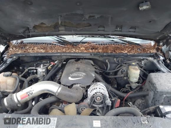 ✅ 2002 Chevrolet Suburban LS • VIN: 3GNEC16Z72G304778 • Лот: 42165459. Опубликован ранее на IAAI с пробегом 257 422 миль. Бесплатный доступ к архиву аукционных продаж из США и подробный отчёт об истории автомобиля на DreamBid. Изображение 10.