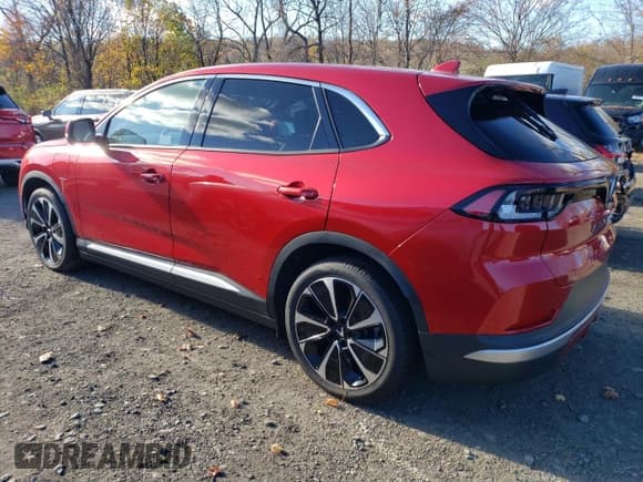 ✅ 2024 VinFast VF 8 Plus • VIN: RLLV1AFA3RH004816 • Lot: 80691924. Wystawiony na Copart z przebiegiem Nie podano. Bezpłatny archiwum sprzedaży aukcyjnych z USA i szczegółowy raport historii pojazdu na DreamBid. Zdjęcie 2.