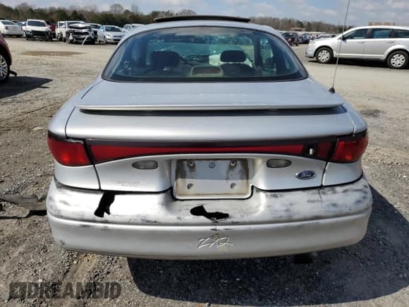 ✅ 2001 Ford Escort ZX2 • VIN: 3FAFP11361R178717 • Лот: 44886104. Опубликован ранее на Copart с пробегом 263 039 миль. Бесплатный доступ к архиву аукционных продаж из США и подробный отчёт об истории автомобиля на DreamBid. Изображение 6.