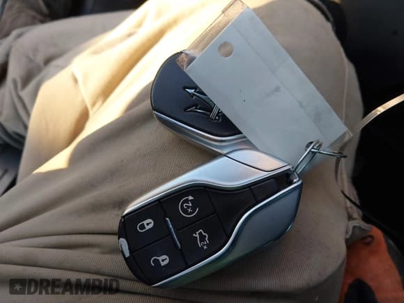 ✅ 2018 Maserati Levante GranSport • VIN: ZN661XUS9JX288457 • Lot: 41335965. Listed on IAAI with 66,681 mi. Free auction sales archive from the USA and detailed vehicle history report at DreamBid. Image 11.