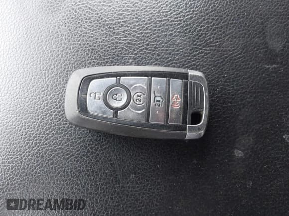 ✅ 2021 Ford Expedition Max Limited • VIN: 1FMJK1KT8MEA39760 • Lot: 41699513. Listed on IAAI with 125,894 mi. Free auction sales archive from the USA and detailed vehicle history report at DreamBid. Image 11.