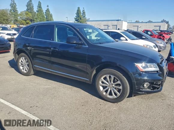 ✅ 2016 Audi Q5 Premium • VIN: WA1C2AFP0GA114032 • Lot: 94738945. Listed on Copart with 88,210 mi. Free auction sales archive from the USA and detailed vehicle history report at DreamBid. Image 4.