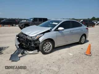 2022 Hyundai Accent SEL z VIN 3KPC24A60NE177857, wystawiony jako Copart lot #67083024 z przebiegiem Nie podano mil oraz Szkoda całkowita • Salvage title. Historia ofert i sprzedaży dostępna na DreamBid. Obrazek 1.