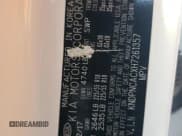 ✅ 2017 Kia Sportage EX • VIN: KNDPNCACXH7261357 • Lot: 91726565. Wystawiony na Copart z przebiegiem 148 629 mil. Bezpłatny archiwum sprzedaży aukcyjnych z USA i szczegółowy raport historii pojazdu na DreamBid. Zdjęcie 13.