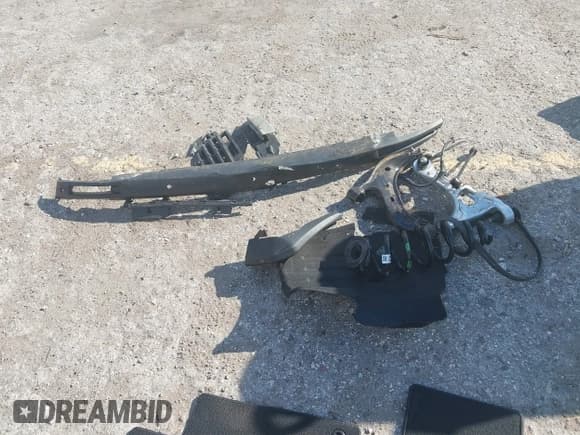 ✅ 2025 Acura MDX w/A-Spec Package • VIN: 5J8YE1H09SL033998 • Lot: 43466897. Listed on IAAI with 1,143 mi. Free auction sales archive from the USA and detailed vehicle history report at DreamBid. Image 12.