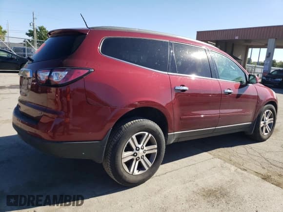 ✅ 2017 Chevrolet Traverse LT • VIN: 1GNKRHKD7HJ316294 • Lot: 69927544. Wystawiony na Copart z przebiegiem 109 540 mil. Bezpłatny archiwum sprzedaży aukcyjnych z USA i szczegółowy raport historii pojazdu na DreamBid. Zdjęcie 3.