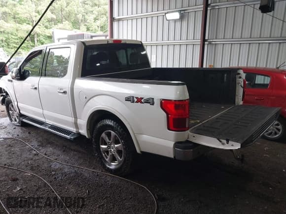 ✅ 2019 Ford F-150 XL • VIN: 1FTEW1E42KKF11089 • Lot: 42337167. Wystawiony na IAAI z przebiegiem 53 182 mil. Bezpłatny archiwum sprzedaży aukcyjnych z USA i szczegółowy raport historii pojazdu na DreamBid. Zdjęcie 3.