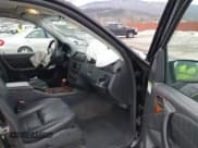 ✅ 2004 Mercedes-Benz M 500 • VIN: 4JGAB75E34A459997 • Lot: 41543330. Wystawiony na IAAI z przebiegiem 194 036 mil. Bezpłatny archiwum sprzedaży aukcyjnych z USA i szczegółowy raport historii pojazdu na DreamBid. Zdjęcie 5.