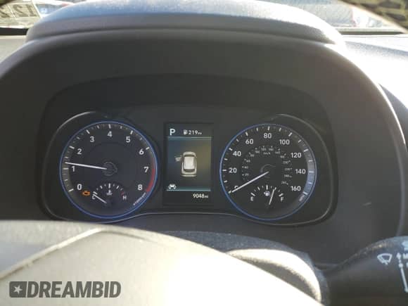 2020 Hyundai Kona Limited с VIN KM8K3CA5XLU486384, выставлен на аукционе Copart как лот 42422243 с пробегом 9 048 миль миль и . История ставок и продаж доступна на DreamBid. Изображение 9.