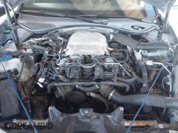 ✅ 2017 Porsche Panamera 4S • VIN: WP0AB2A7XHL123448 • Lot: 42625603. Wystawiony na IAAI z przebiegiem Nie podano. Bezpłatny archiwum sprzedaży aukcyjnych z USA i szczegółowy raport historii pojazdu na DreamBid. Zdjęcie 10.