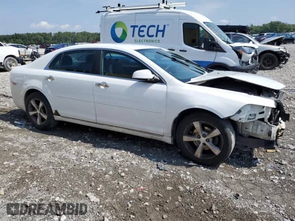 2012 Chevrolet Malibu 1LT z VIN 1G1ZC5E07CF202168, wystawiony jako Copart lot #67871105 z przebiegiem 194 475 mil mil oraz Szkoda całkowita • Salvage title. Historia ofert i sprzedaży dostępna na DreamBid. Obrazek 4.