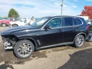 ✅ 2019 BMW X5 xDrive40i • VIN: 5UXCR6C50KLL09044 • Lot: 43562307. Wystawiony na IAAI z przebiegiem 84 568 mil. Bezpłatny archiwum sprzedaży aukcyjnych z USA i szczegółowy raport historii pojazdu na DreamBid. Zdjęcie 15.