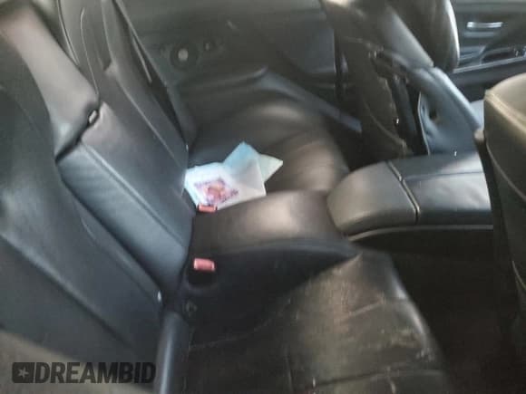 ✅ 2015 BMW M6 • VIN: WBSLZ9C58FD651420 • Lot: 43480755. Wystawiony na Copart z przebiegiem 134 753 mil. Bezpłatny archiwum sprzedaży aukcyjnych z USA i szczegółowy raport historii pojazdu na DreamBid. Zdjęcie 10.