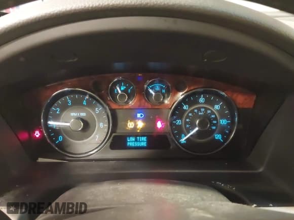 ✅ 2012 Ford Flex Limited • VIN: 2FMGK5DC2CBD05167 • Lot: 43678114. Wystawiony na IAAI z przebiegiem 195 387 mil. Bezpłatny archiwum sprzedaży aukcyjnych z USA i szczegółowy raport historii pojazdu na DreamBid. Zdjęcie 7.