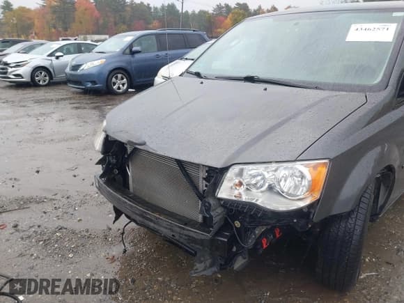 ✅ 2016 Dodge Grand Caravan SXT • VIN: 2C4RDGCG2GR201508 • Лот: 43462571. Опубликован ранее на IAAI с пробегом 121 308 миль. Бесплатный доступ к архиву аукционных продаж из США и подробный отчёт об истории автомобиля на DreamBid. Изображение 6.