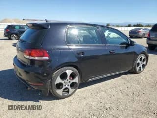 ✅ 2013 Volkswagen Golf GTI • VIN: WVWHD7AJ6DW141035 • Lot: 81649765. Wystawiony na Copart z przebiegiem 120 289 mil. Bezpłatny archiwum sprzedaży aukcyjnych z USA i szczegółowy raport historii pojazdu na DreamBid. Zdjęcie 3.