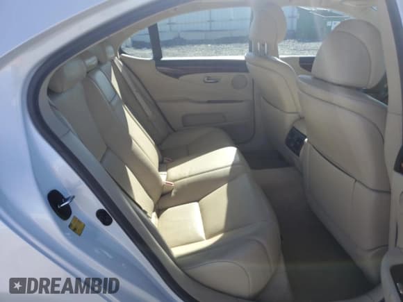 ✅ 2012 Lexus LS 460 • VIN: JTHCL5EF6C5013761 • Lot: 89537085. Listed on Copart with 236,577 mi. Free auction sales archive from the USA and detailed vehicle history report at DreamBid. Image 10.