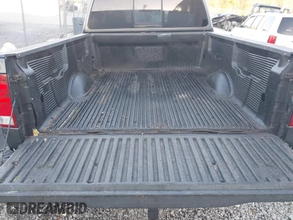 ✅ 2004 Nissan Titan XE • VIN: 1N6AA06A54N574780 • Лот: 41482654. Опубликован ранее на IAAI с пробегом 175 973 миль. Бесплатный доступ к архиву аукционных продаж из США и подробный отчёт об истории автомобиля на DreamBid. Изображение 8.