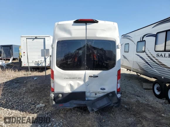 ✅ 2018 Ford Transit • VIN: 1FTBW3XM3JKB06644 • Lot: 76490484. Wystawiony na Copart z przebiegiem 170 833 mil. Bezpłatny archiwum sprzedaży aukcyjnych z USA i szczegółowy raport historii pojazdu na DreamBid. Zdjęcie 9.