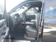 ✅ 2019 Ram 2500 Laramie • VIN: 3C6UR5NL3KG600668 • Lot: 43692450. Listed on IAAI with 33,211 mi. Free auction sales archive from the USA and detailed vehicle history report at DreamBid. Image 5.