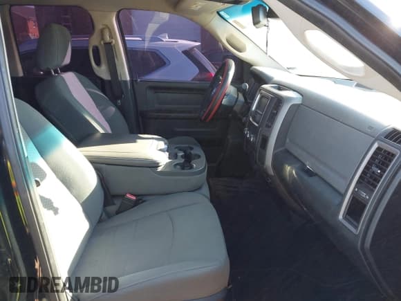 ✅ 2014 Ram 1500 Express • VIN: 1C6RR6FT8ES235086 • Lot: 43671888. Listed on IAAI with 255,279 mi. Free auction sales archive from the USA and detailed vehicle history report at DreamBid. Image 5.