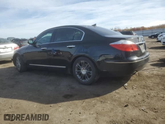 ✅ 2011 Hyundai Genesis • VIN: KMHGC4DF6BU121649 • Лот: 90789035. Опубликован ранее на Copart с пробегом 106 593 миль. Бесплатный доступ к архиву аукционных продаж из США и подробный отчёт об истории автомобиля на DreamBid. Изображение 2.