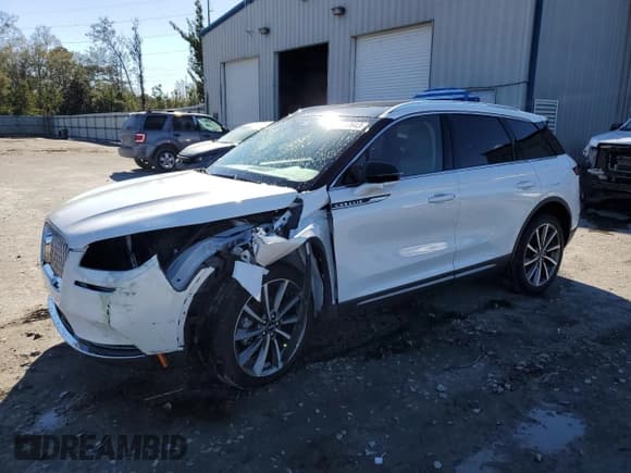 ✅ 2020 Lincoln Corsair Reserve • VIN: 5LMCJ2C93LUL27546 • Lot: 79660643. Wystawiony na Copart z przebiegiem 17 935 mil. Bezpłatny archiwum sprzedaży aukcyjnych z USA i szczegółowy raport historii pojazdu na DreamBid. Zdjęcie 1.