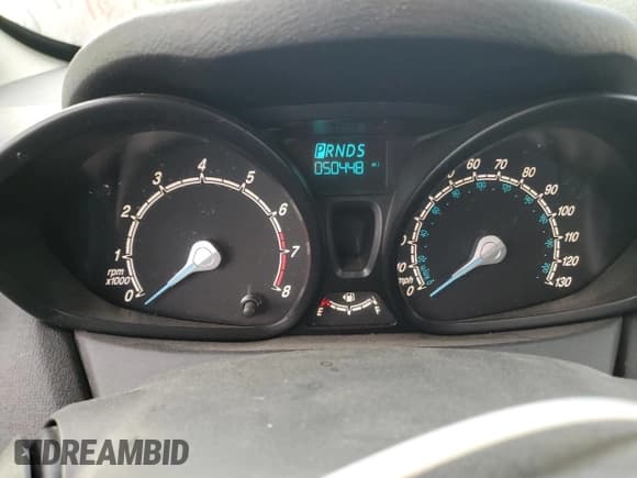 ✅ 2016 Ford Fiesta S • VIN: 3FADP4TJ9GM170198 • Лот: 81950315. Опубликован ранее на Copart с пробегом 50 448 миль. Бесплатный доступ к архиву аукционных продаж из США и подробный отчёт об истории автомобиля на DreamBid. Изображение 9.