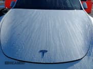 ✅ 2025 Tesla Model Y Long Range • VIN: 7SAYGDED2SF219910 • Lot: 43402232. Wystawiony na IAAI z przebiegiem 18 811 mil. Bezpłatny archiwum sprzedaży aukcyjnych z USA i szczegółowy raport historii pojazdu na DreamBid. Zdjęcie 10.