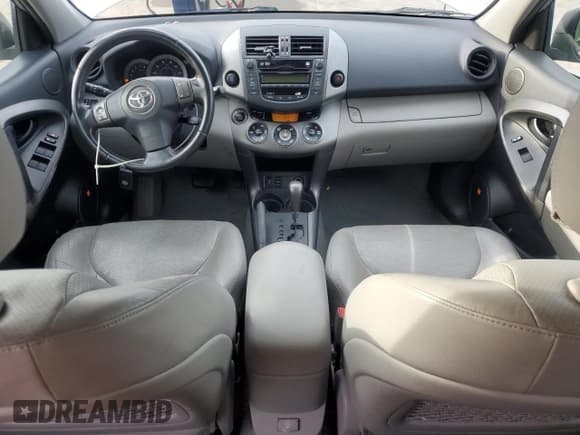 ✅ 2010 Toyota RAV4 Limited • VIN: 2T3DF4DV9AW029765 • Лот: 91309625. Опубликован ранее на Copart с пробегом 157 943 миль. Бесплатный доступ к архиву аукционных продаж из США и подробный отчёт об истории автомобиля на DreamBid. Изображение 8.