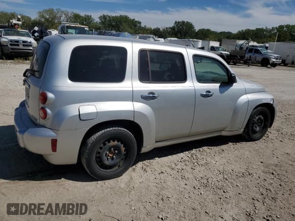 ✅ 2009 Chevrolet HHR 1LT • VIN: 3GNCA23BX9S586707 • Lot: 70101504. Listed on Copart with 294,270 mi. Free auction sales archive from the USA and detailed vehicle history report at DreamBid. Image 3.
