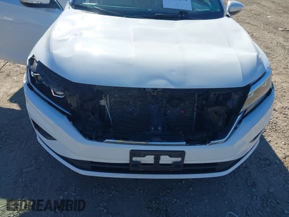 ✅ 2021 Volkswagen Passat SE • VIN: 1VWSA7A36MC012338 • Lot: 43709894. Listed on IAAI with 72,376 mi. Free auction sales archive from the USA and detailed vehicle history report at DreamBid. Image 6.