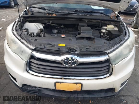 ✅ 2015 Toyota Highlander LE • VIN: 5TDZARFH4FS016519 • Лот: 43340450. Опубликован ранее на IAAI с пробегом 190 981 миль. Бесплатный доступ к архиву аукционных продаж из США и подробный отчёт об истории автомобиля на DreamBid. Изображение 10.