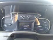 ✅ 2020 GMC Sierra 1500 SLE • VIN: 3GTU9BEDXLG135596 • Лот: 28343576. Опубликован ранее на IAAI с пробегом 8 590 миль. Бесплатный доступ к архиву аукционных продаж из США и подробный отчёт об истории автомобиля на DreamBid. Изображение 7.