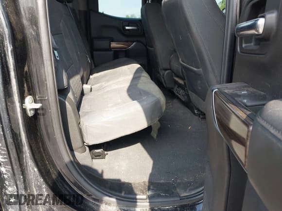 ✅ 2019 Chevrolet Silverado 1500 RST • VIN: 1GCRYEED1KZ189846 • Lot: 42464384. Wystawiony na IAAI z przebiegiem 69 841 mil. Bezpłatny archiwum sprzedaży aukcyjnych z USA i szczegółowy raport historii pojazdu na DreamBid. Zdjęcie 8.