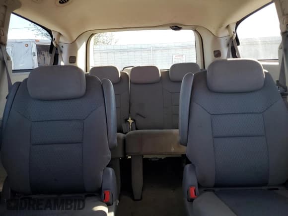 ✅ 2009 Chrysler Town & Country LX • VIN: 2A8HR44E79R561233 • Lot: 90705535. Wystawiony na Copart z przebiegiem 244 257 mil. Bezpłatny archiwum sprzedaży aukcyjnych z USA i szczegółowy raport historii pojazdu na DreamBid. Zdjęcie 10.