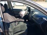 ✅ 2018 Nissan Versa S Plus • VIN: 3N1CN7AP0JL806639 • Lot: 41460559. Wystawiony na IAAI z przebiegiem 113 894 mil. Bezpłatny archiwum sprzedaży aukcyjnych z USA i szczegółowy raport historii pojazdu na DreamBid. Zdjęcie 5.