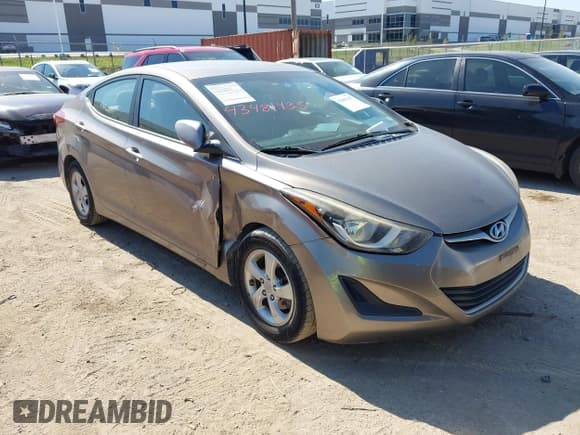✅ 2014 Hyundai Elantra SE • VIN: 5NPDH4AE7EH529080 • Lot: 43481435. Listed on IAAI with 82,732 mi. Free auction sales archive from the USA and detailed vehicle history report at DreamBid. Image 1.