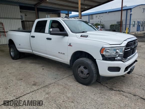 ✅ 2019 Ram 3500 Tradesman • VIN: 3C63RRGL5KG552820 • Lot: 71067775. Listed on Copart with Not provided. Free auction sales archive from the USA and detailed vehicle history report at DreamBid. Image 4.