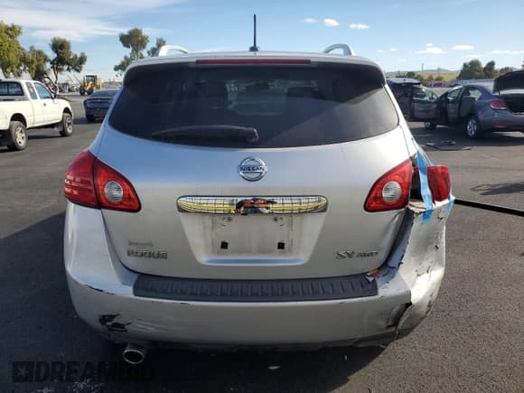 ✅ 2011 Nissan Rogue SV • VIN: JN8AS5MVXBW252148 • Lot: 91265275. Wystawiony na Copart z przebiegiem 145 054 mil. Bezpłatny archiwum sprzedaży aukcyjnych z USA i szczegółowy raport historii pojazdu na DreamBid. Zdjęcie 6.
