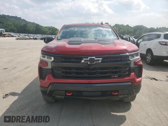 ✅ 2022 Chevrolet Silverado 1500 LT Trail Boss • VIN: 3GCUDFED9NG524318 • Lot: 68218825. Wystawiony na Copart z przebiegiem 43 149 mil. Bezpłatny archiwum sprzedaży aukcyjnych z USA i szczegółowy raport historii pojazdu na DreamBid. Zdjęcie 5.