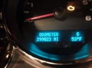 ✅ 2011 GMC Sierra 1500 SLE • VIN: 1GTR1VE01BZ205089 • Lot: 41711396. Wystawiony na IAAI z przebiegiem 299 823 mil. Bezpłatny archiwum sprzedaży aukcyjnych z USA i szczegółowy raport historii pojazdu na DreamBid. Zdjęcie 16.